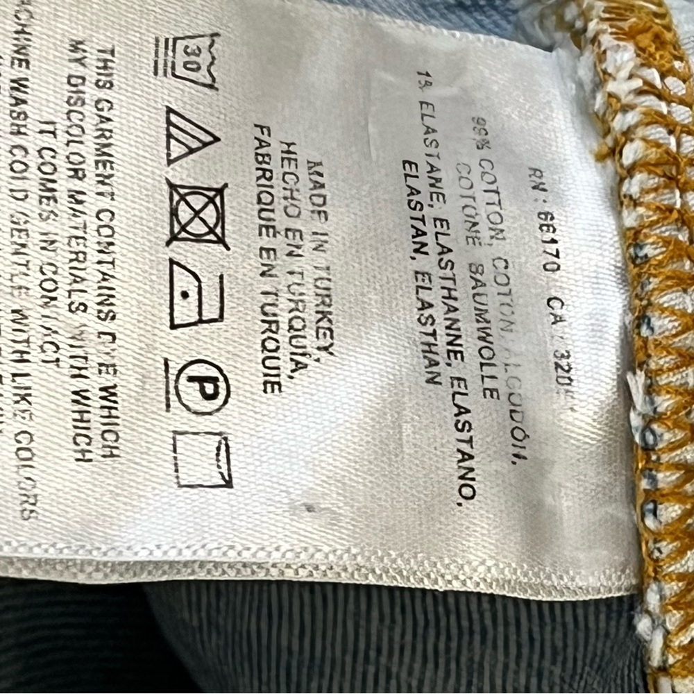 Pilcro and the Letterpress Anthropology Light Blue Floral Embroidered Jeans - Picture 10 of 11